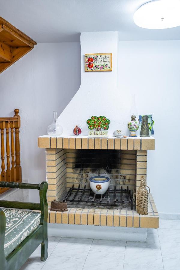 Mertonas Villa Kyra Panagia Eksteriør bilde